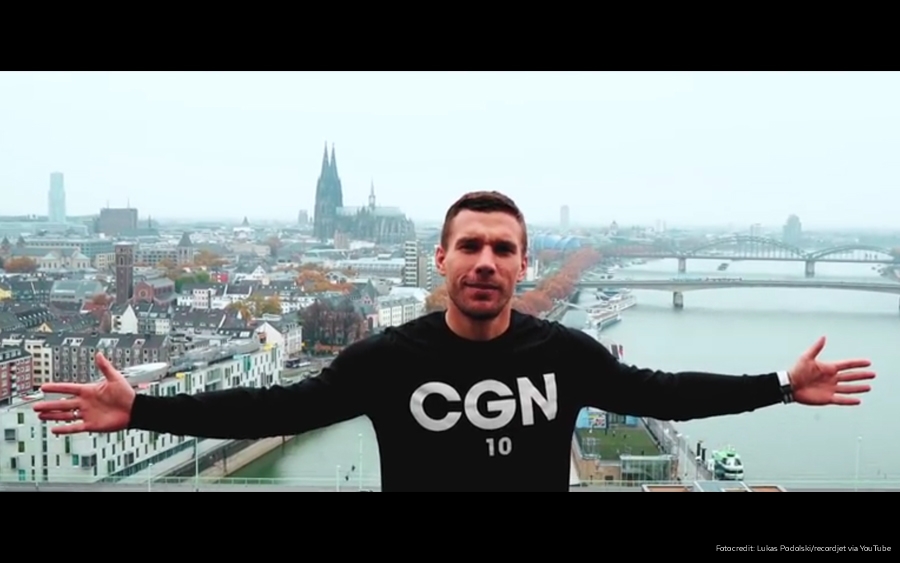 Lukas Podolski landet Volltreffer bei den Musik-Downloads