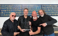 Offizielle Deutsche Charts: Santiano segeln zum achten Album-Sieg
