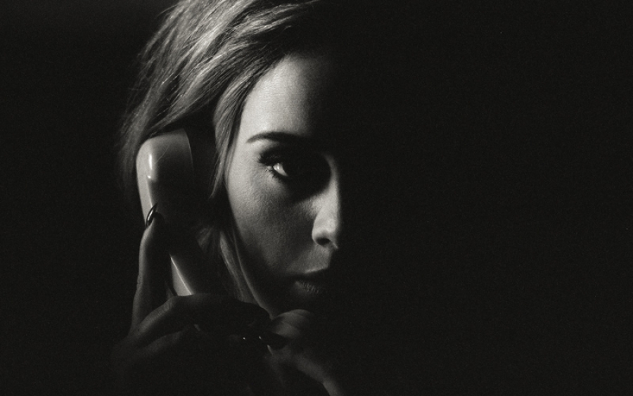 Adele sagt &quot;Hello&quot; zu den Offiziellen Deutschen Charts